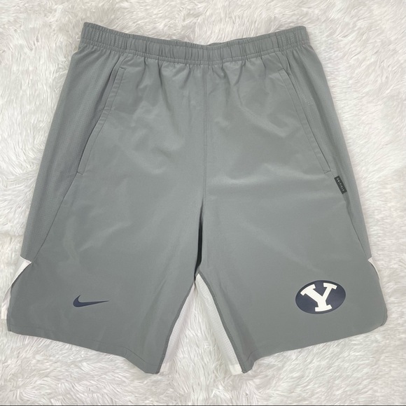New Nike BYU Cougars On-Field Flex Training Dri-Fit Shorts AR7050-099 Sz Small - Picture 1 of 8